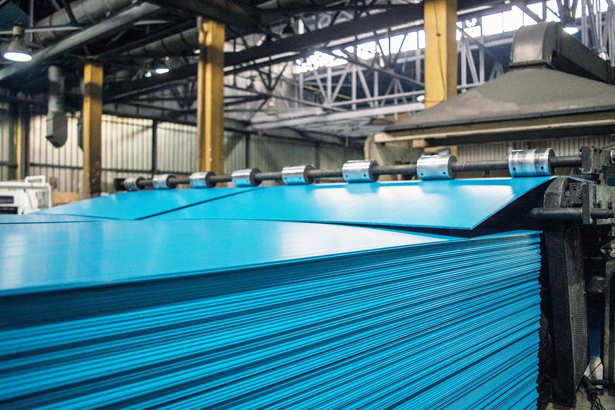 factory-pirinplast-11